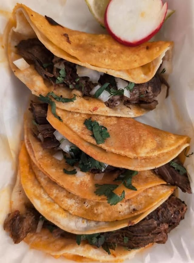 3 Tacos De Birria.
